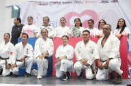 Programa Tejiendo Paz entrega tatamis a municipios del Estado de Puebla
