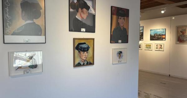 Una exposición para verla: 'Mujeres de uniforme. 35 años al servicio de España'