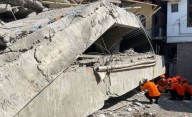Asciende a 53 el número de muertos por el colapso de un edificio escolar de Indonesia