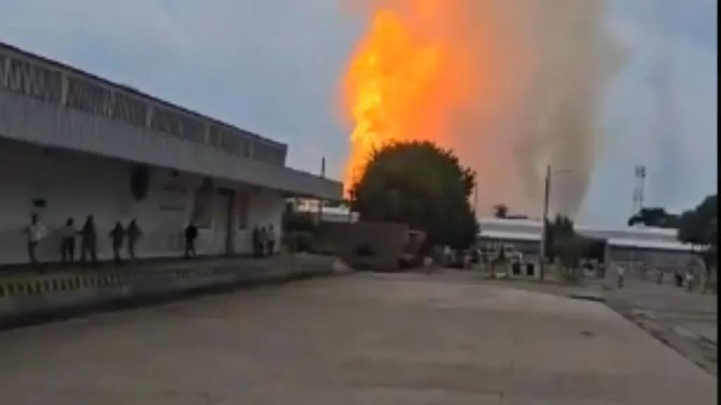 En Chiapas, explosión en complejo de Pemex deja 5 militares heridos