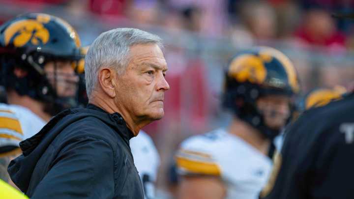 Video: Kirk Ferentz on comparisons between Mark Gronowski, Tim Tebow