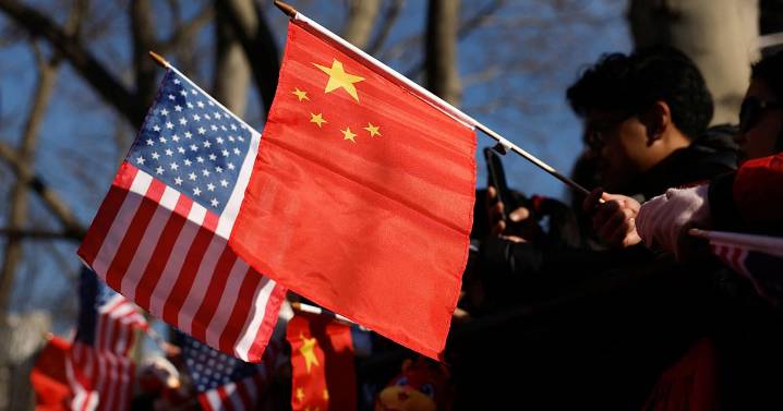 US-China trade war clouds global economic outlook