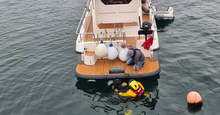 RNLI rescue fishing vessel 'in difficulty' in East Lothian