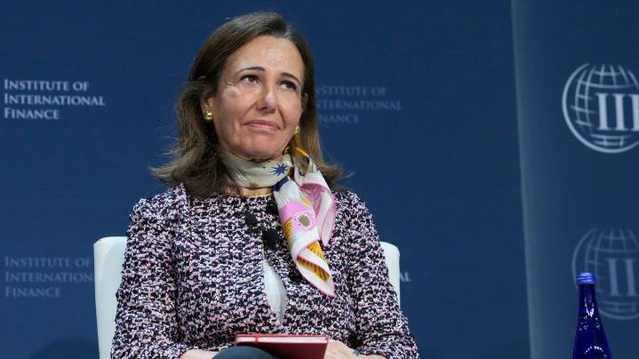 Santander alcanza un beneficio récord de 10.337 millones de euros hasta septiembre, un 11 % más