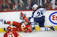 Winnipeg Jets beat the Calgary Flames 2