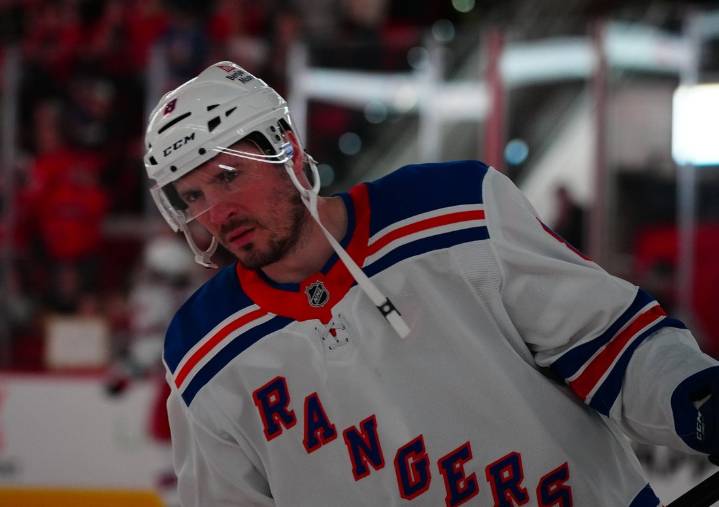 Deadspin | Rangers begin long trip back to playoffs against Penguins