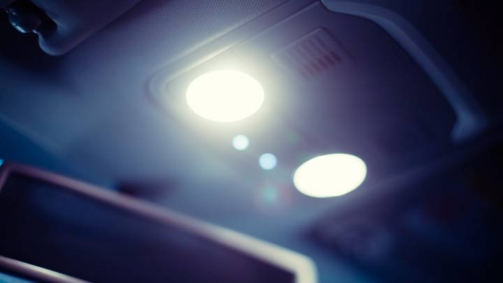 Is it legal to have your interior light on while driving in Missouri?