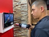 Avanza plan piloto de lectores QR para verificar licor legal