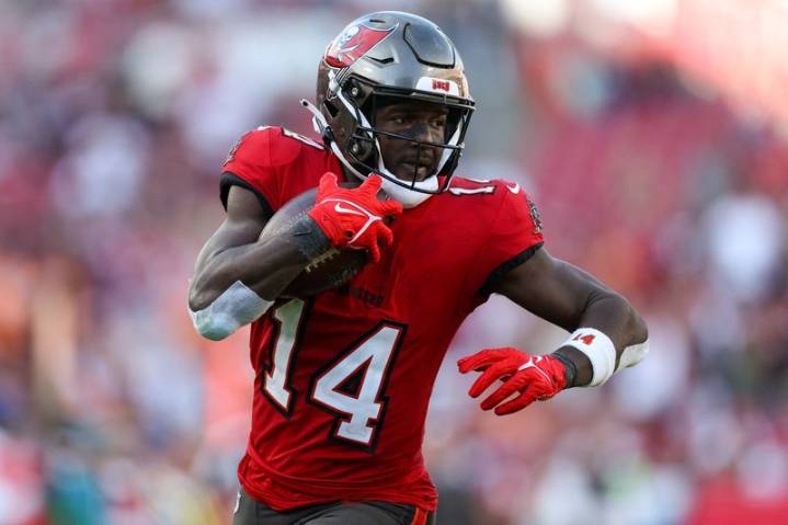 Bucs RB Bucky Irving, WR Chris Godwin ruled out vs. Saints