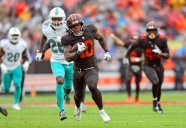 Browns get 3 TDs from Quinshon Judkins, 3 TDs from dominant defense to beat Dolphins 31
