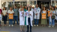 Los médicos salen de sus consultas para reivindicar un estatuto propio