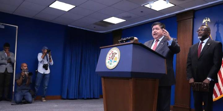 Trump says Illinois governor and Chicago mayor should be jailed as they oppose Guard deployment