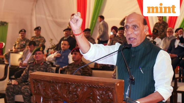 Rajnath's BIG warning to Pak against aggressive approach towards Sir Creek