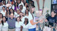 Durante 2025, el Distrito ha impulsado a 120 mujeres emprendedoras con la ‘Vitrina de Empoderamiento’. Eventos realizados en puntos estratégicos de Santa Marta combinan emprendimiento, cultura y oport