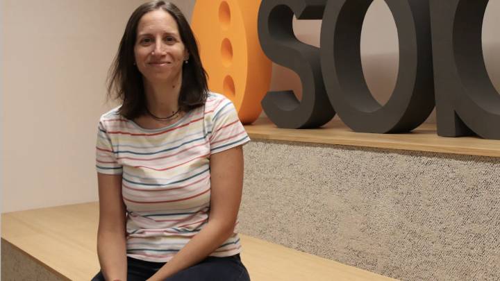 Irene, madre de un niño con hemofilia: "Nuestros planes giran en torno a ir los lunes al hospital a la profilaxis"
