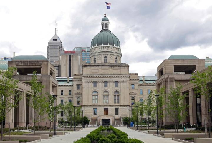 Indiana House, Senate to not gather Monday on first day of special session