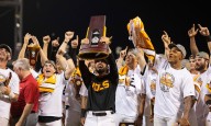 Los Giants nombran de dirigente a un mánager colegial sin experiencia en las Mayores