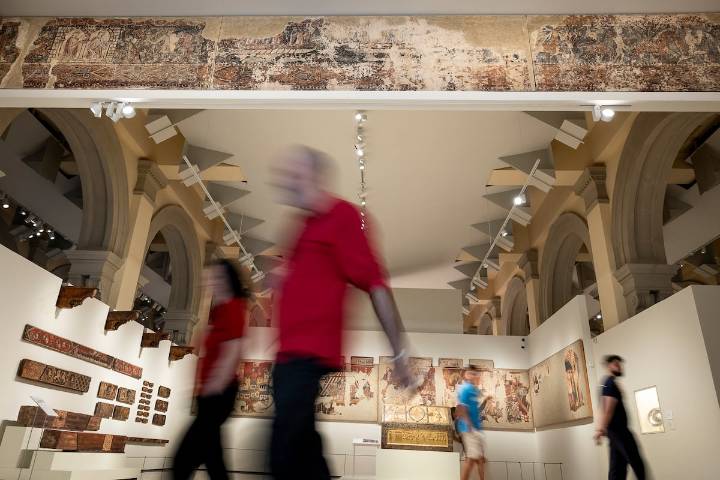 La jueza niega la pretensión del MNAC de pedir al ministerio un informe sobre las pinturas de Sijena