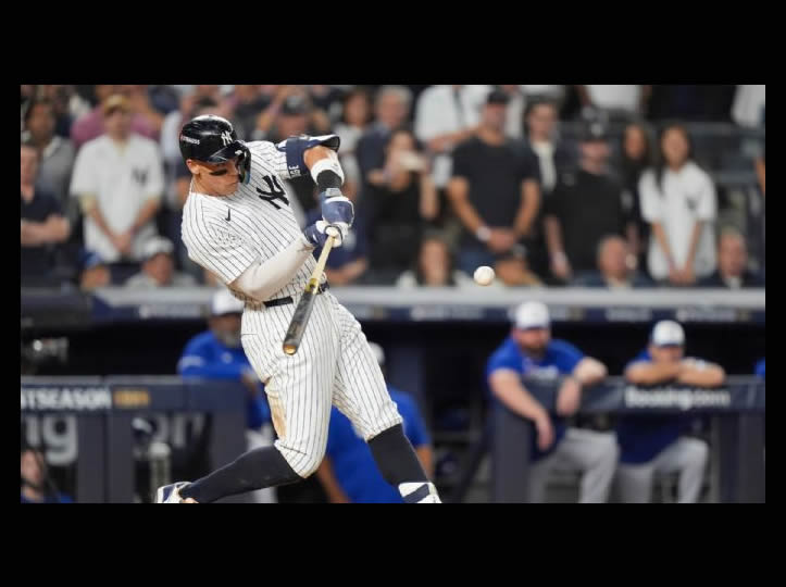Judge y Yankees siguen vivos: Nueva York derrota 9-6 a Toronto para acercarse en serie divisional