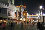 Ghost tour haunts Atlantic City boardwalk with tales from casinos to legends