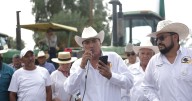Bloquean agricultores carretera Mexicali-San Luis Río Colorado