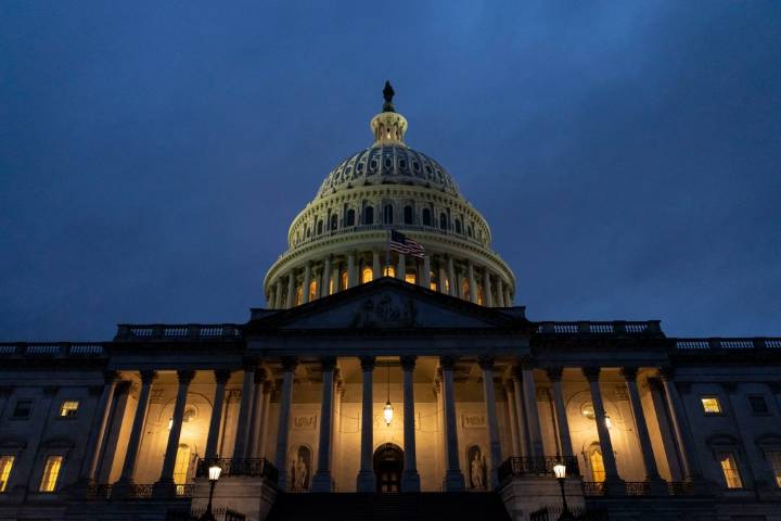 A look at Illinois' congressional candidates fundraising so far