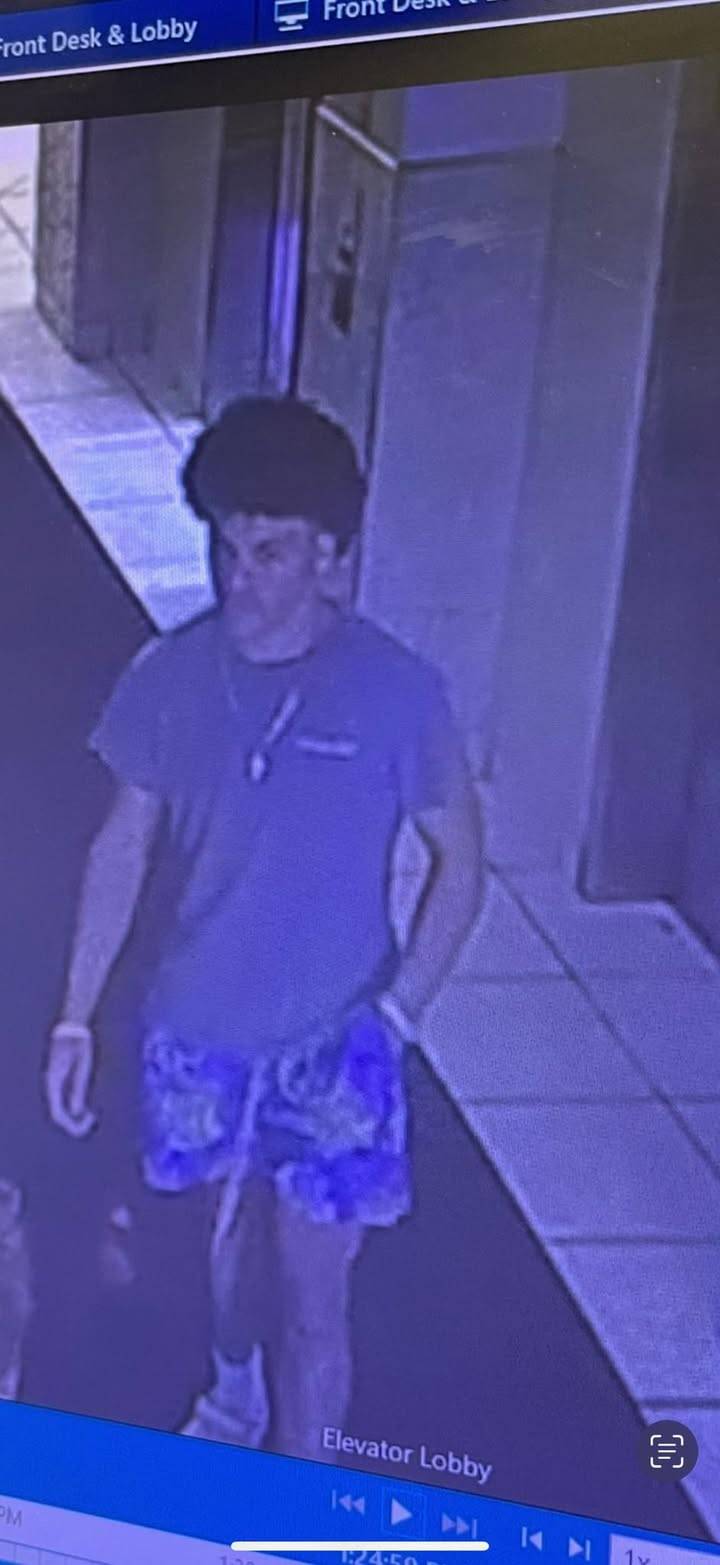 Suspect caught on camera in Ocean City boardwalk theft