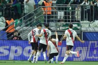 ¿Un gol triste? Maxi Salas le anotó a Racing y su “festejo” no dejó indiferente a nadie