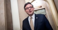 Cierre del gobierno federal podría ser el más largo de la historia, advierte presidente de la Cámara