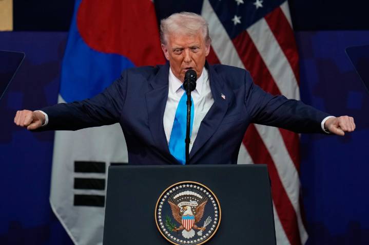 Trump ordena iniciar “de inmediato” pruebas de armas nucleares de EE.UU.