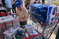 Consumer confidence falls as shutdown weighs on households