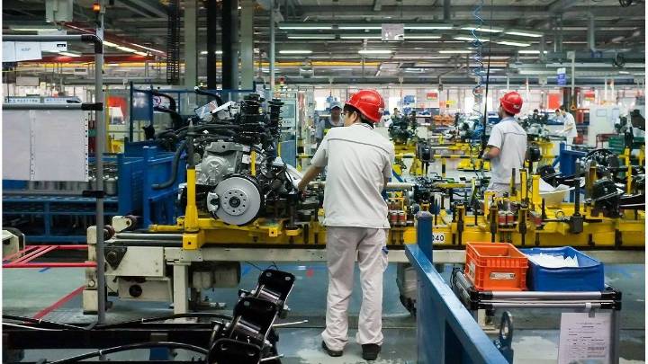 Indec: la actividad económica creció un poco luego de tres meses en baja