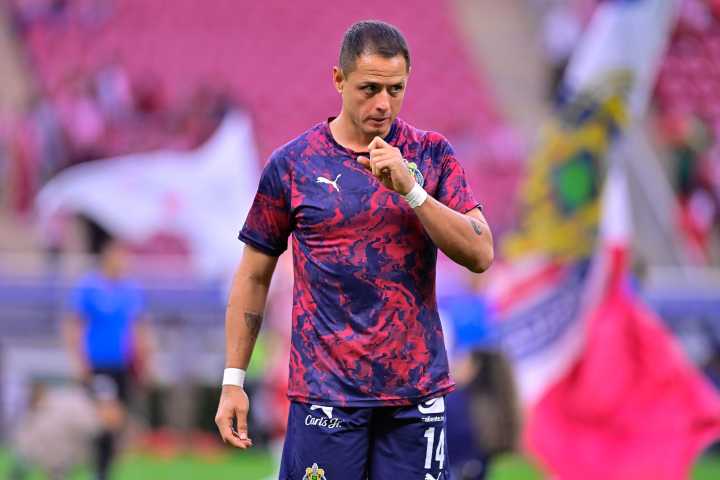 ¿Acaso no entiende? Javier Hernández reaparece con sus polémicos “mensajes” de género