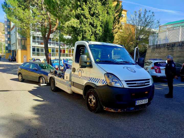 La Policía Local recupera un vehículo que había sido hurtado horas antes