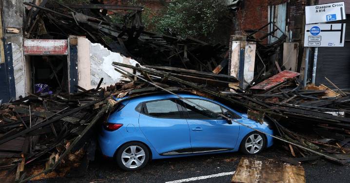 Storm Amy leaves 21,000 homes without power as engineers work in 'challenging' conditions