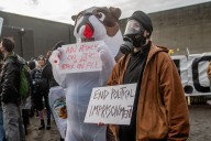 Portland police use informants at ICE protests and a U.S. Rep visits the scene: Get caught up