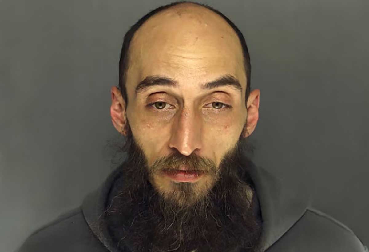 Former Army reservist admits firebombing Pennsylvania governor's home on Passover