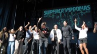 Multitudinaria celebración de las supercampeonas del Casademont Zaragoza con los aficionados