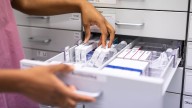 MinSalud le responde a la Corte Constitucional y asegura que “no hay desabastecimiento de medicamentos” en el país