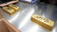Fiscalía inmovilizó tres barras de oro valorizadas en más de 3 millones de dólares, presuntamente vinculadas a la minería ilegal