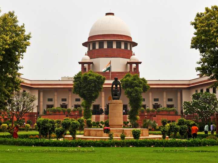 SC issues notice to BJP's Assam unit on "Muslim takeover" post