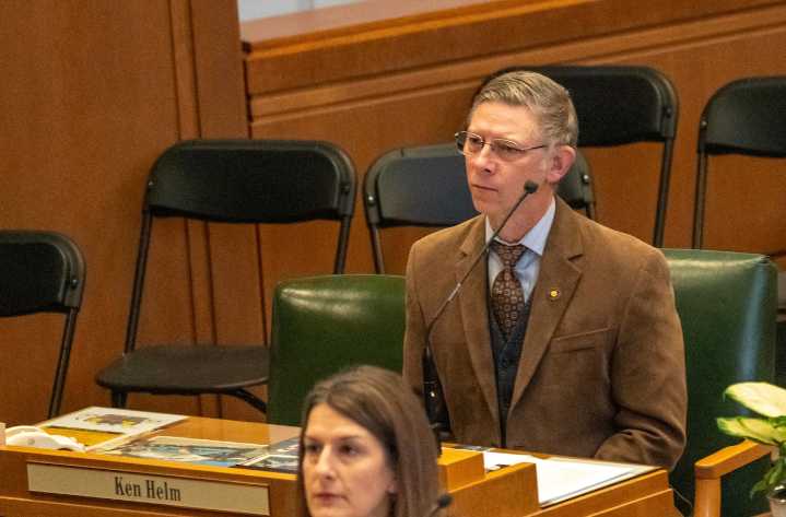Ken Helm will retire from Oregon Legislature where he represents Beaverton and Cedar Hills