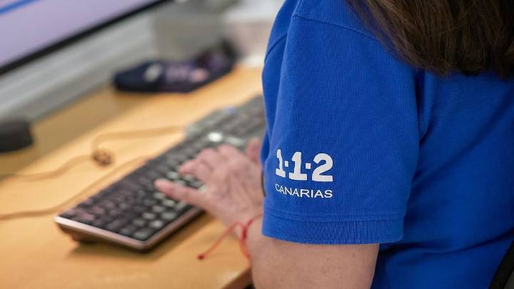 Herida una mujer en el vuelco de un vehículo en La Palma