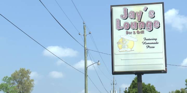 Jay’s Lounge to temporarily close Niles Twp. location amid marijuana debate