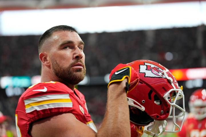 Travis Kelce joins investor group with stake in Six Flags