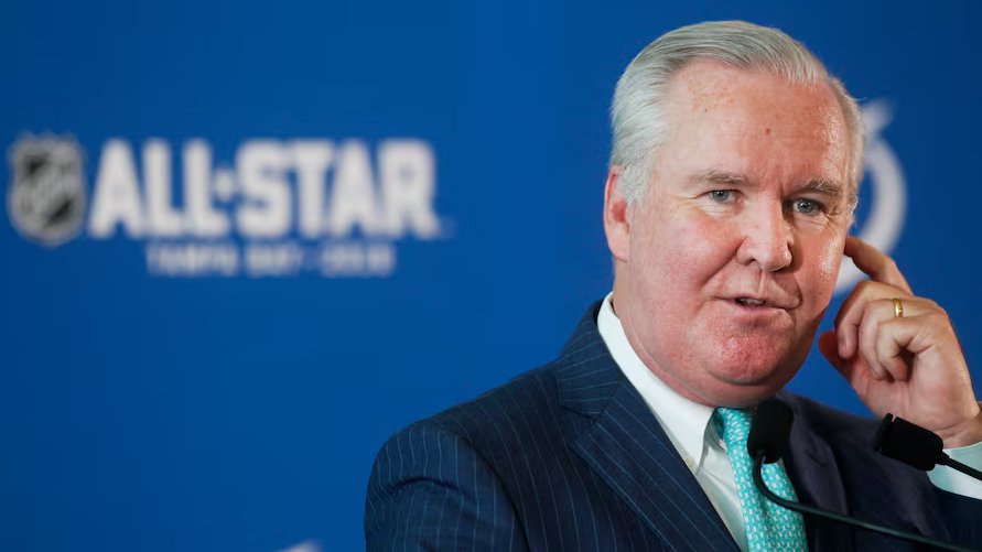 El comité político afiliado a Buckhorn recauda 1 millón de dólares mientras se avecina la contienda por la alcaldía de Tampa