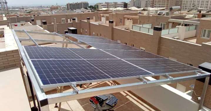 Cataluña permitirá colocar pérgolas solares que midan hasta cuatro metros