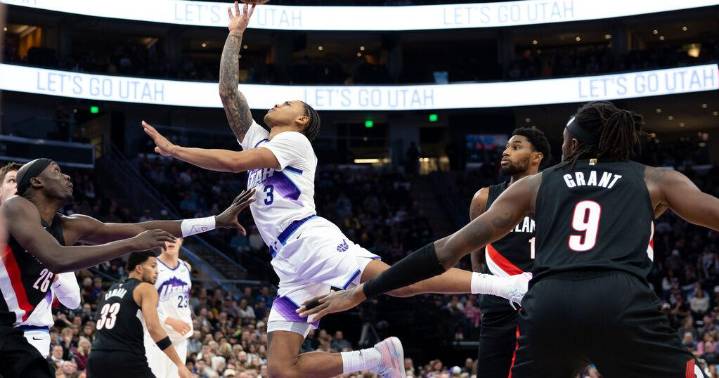 Jrue Holiday scores 27 points, hits late free throws to help Blazers hold off Jazz 136