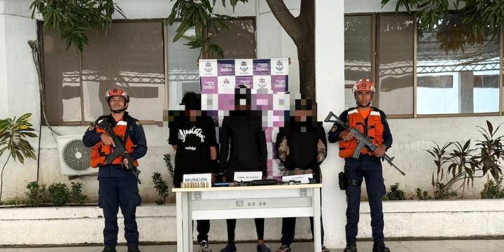 Incautaron casi media tonelada de cocaína tras operación en el Caribe: tres personas fueron capturadas