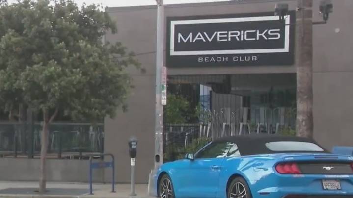 Prosecutors: Suspect used hunting knife to stab Pacific Beach security guards